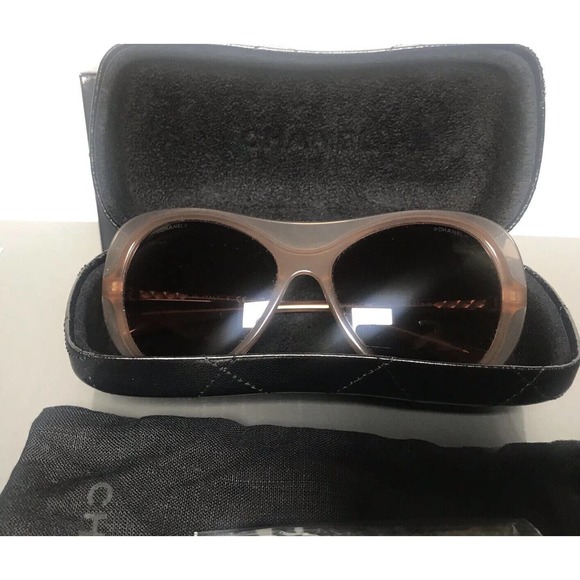 CHANEL Sunglasses Oversized Oval Style 5389 Light Brown Fall Sunnies - Picture 6 of 16